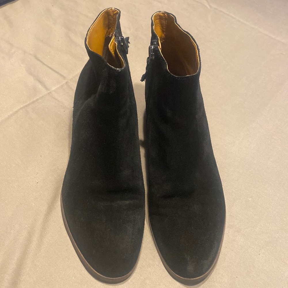 Black suede Franco Sarto bootie in size 8M